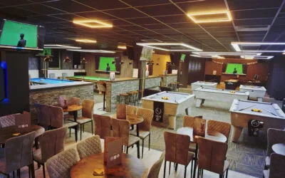 Maxi Lounge Downstairs